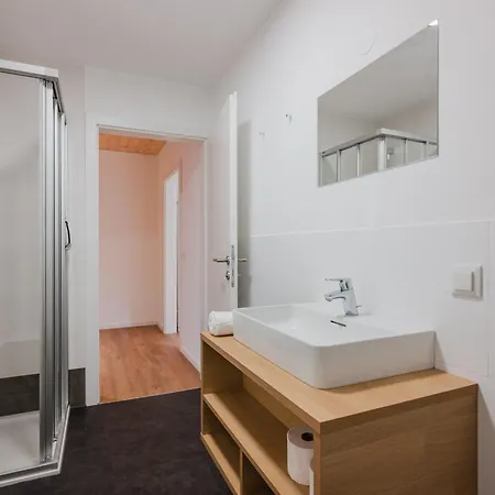 Apartament Fruehstueck Terrasse Mit 1 Schlafzimmer *