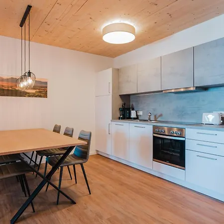 Fruehstueck Terrasse Mit 1 Schlafzimmer Apartament *